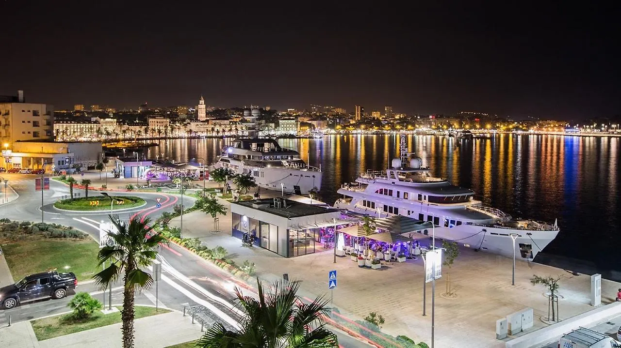 Apartment Deni Split 0*,  Croatia